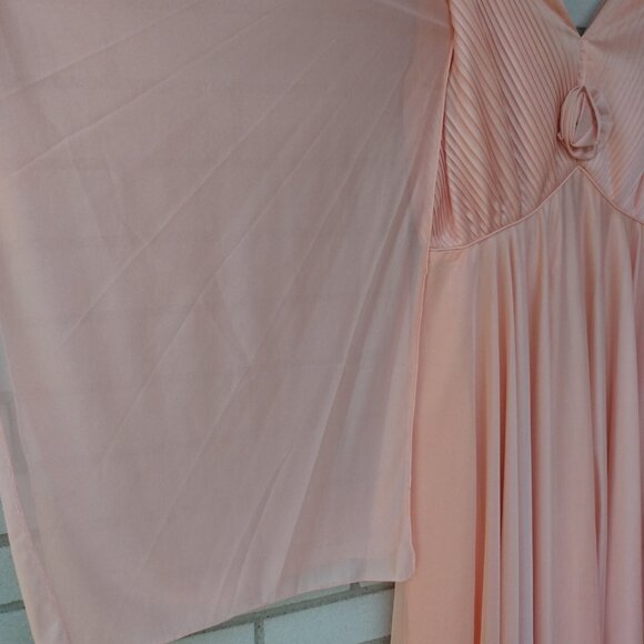 Vintage 70s Peach Chiffon Formal Dress Ethereal Angel Sleeves 37"B 30"W - Picture 4 of 15